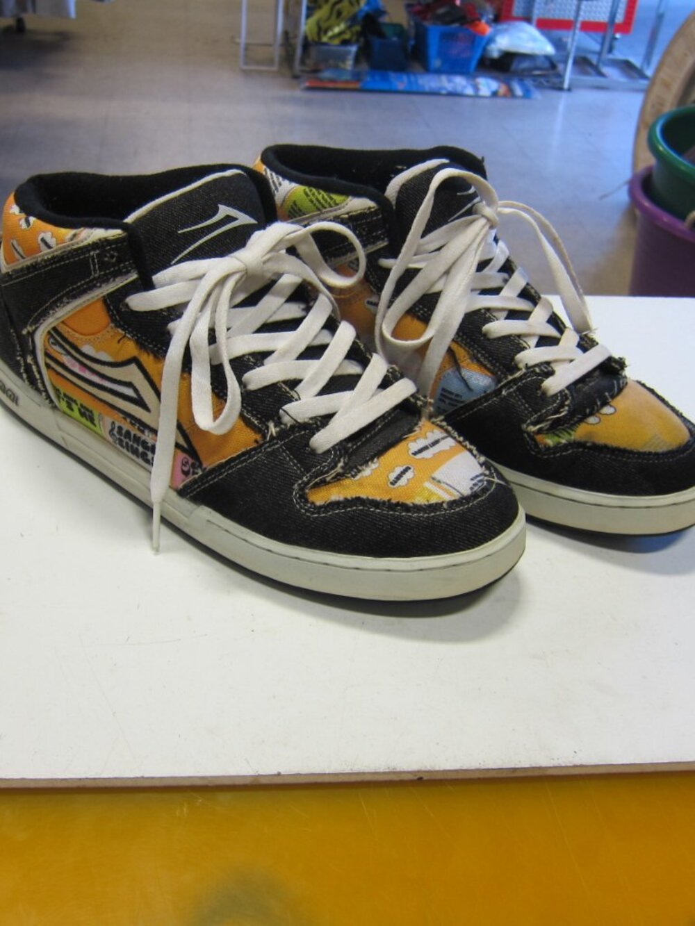 Vintage Lakai Carroll 4 Men's 9.5 Yellow/Black/White Skate Shoe's